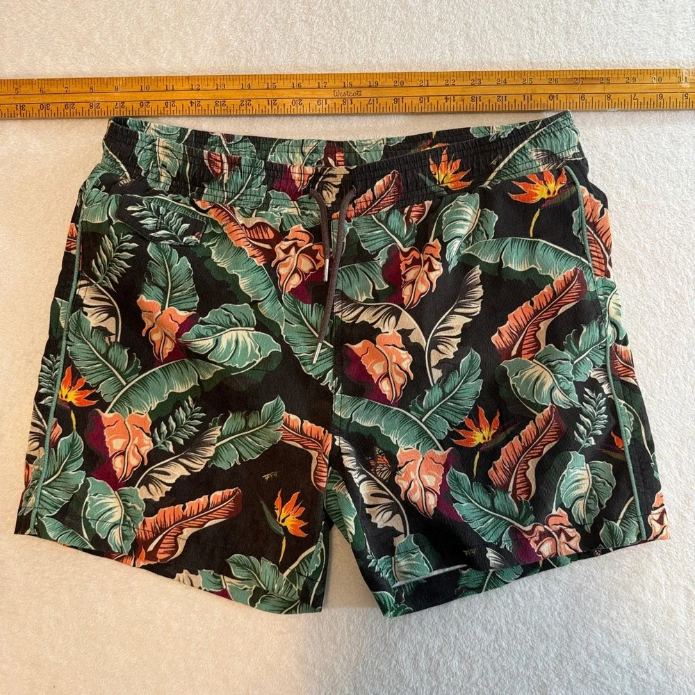 Diamond Supply Co Mens Tropical Corduroy Swim Trunks Black Floral Size L 34